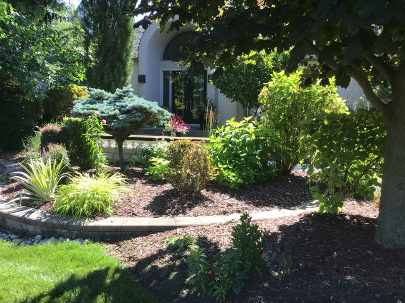 Image of Ancaster Horticultural Society - 34 Harrington Cr  garden. 