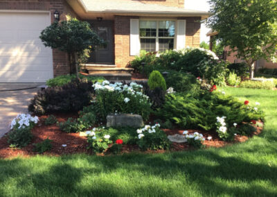 Image of Ancaster Horticultural Society - 43 Norma Cres garden.
